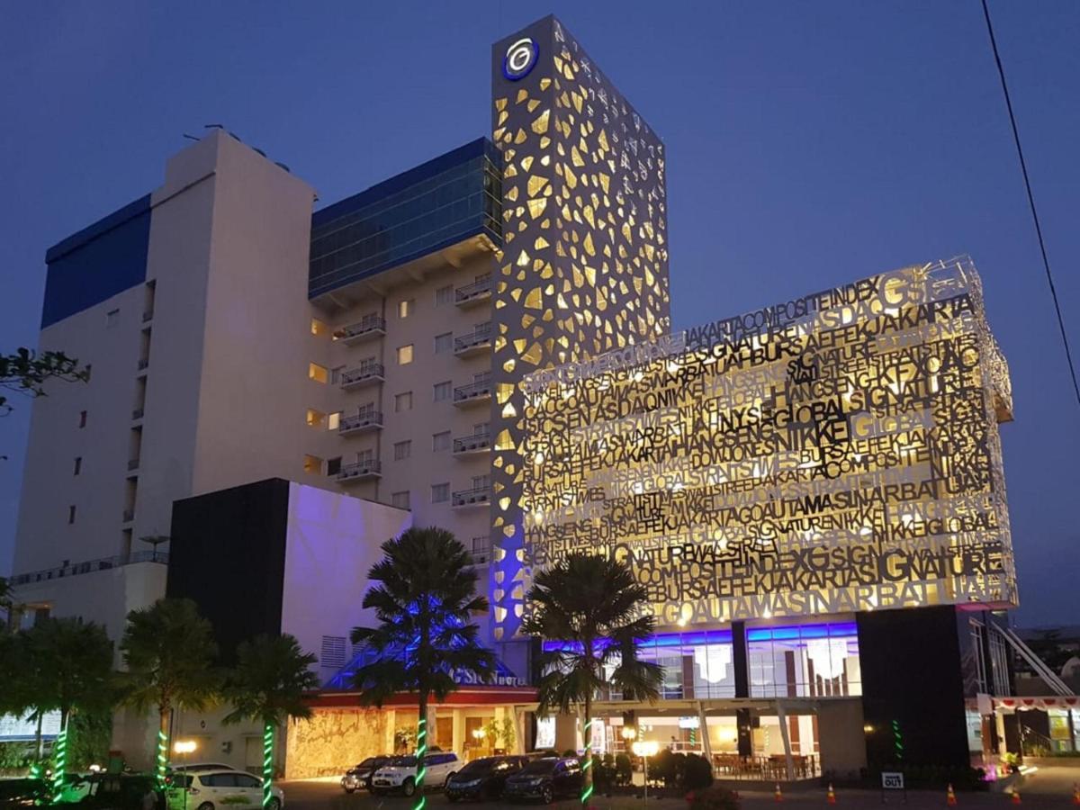G'Sign Hotel Banjarmasin Banjarmasin  Buitenkant foto