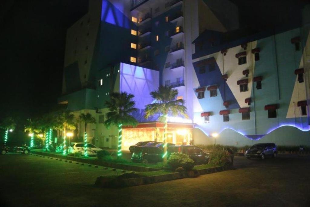 G'Sign Hotel Banjarmasin Banjarmasin  Buitenkant foto