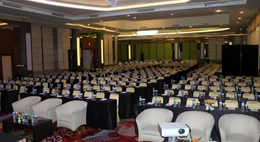 G'Sign Hotel Banjarmasin Banjarmasin  Buitenkant foto