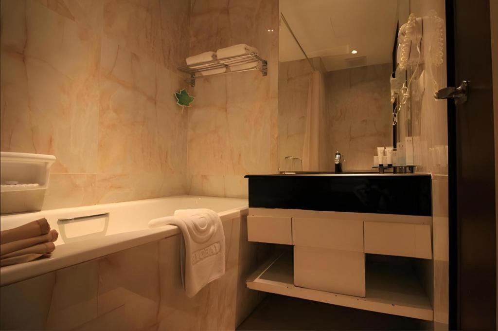 G'Sign Hotel Banjarmasin Banjarmasin  Buitenkant foto
